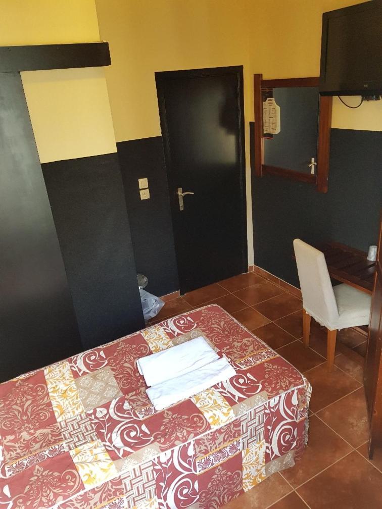 Hotel La Potiniere Schaerbeek Екстер'єр фото