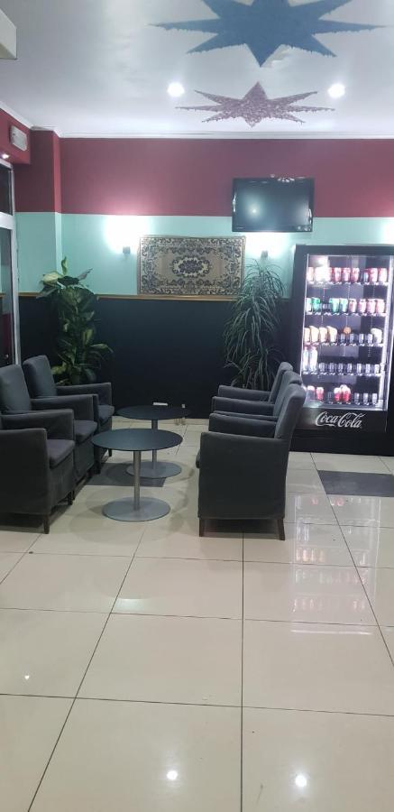 Hotel La Potiniere Schaerbeek Екстер'єр фото