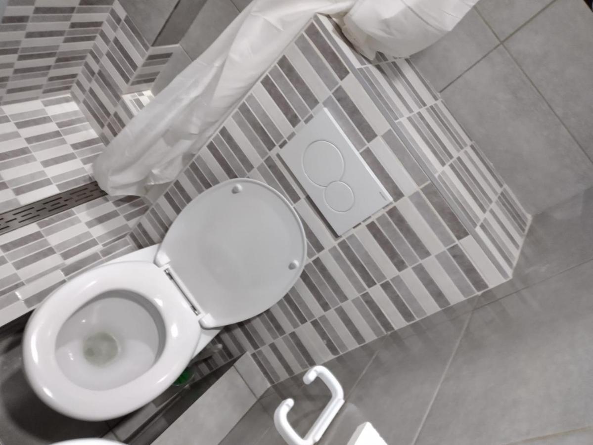 Hotel La Potiniere Schaerbeek Екстер'єр фото