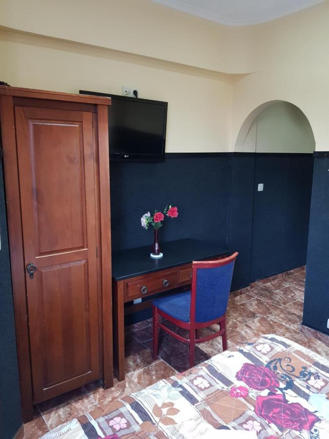 Hotel La Potiniere Schaerbeek Екстер'єр фото